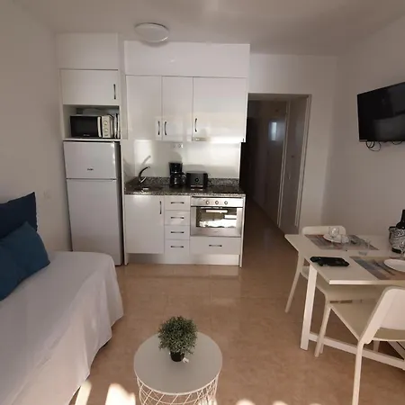 Rnet - 600 Tramuntana - 10-30 Apartment